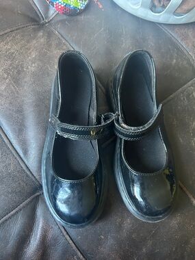 Girls Black Patent Mary Jane School Shoes